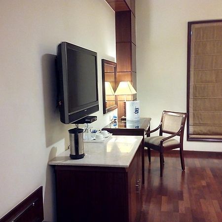 Hotel The Ocean Pearl Retreat Nueva Delhi Exterior foto
