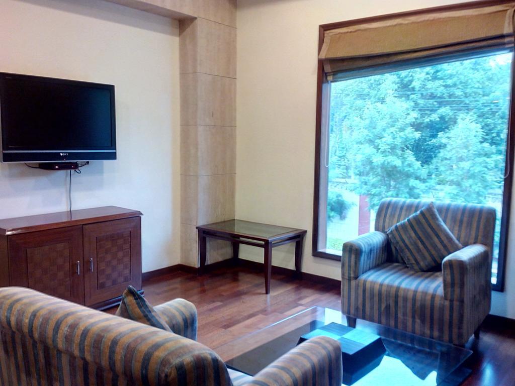 Hotel The Ocean Pearl Retreat Nueva Delhi Exterior foto