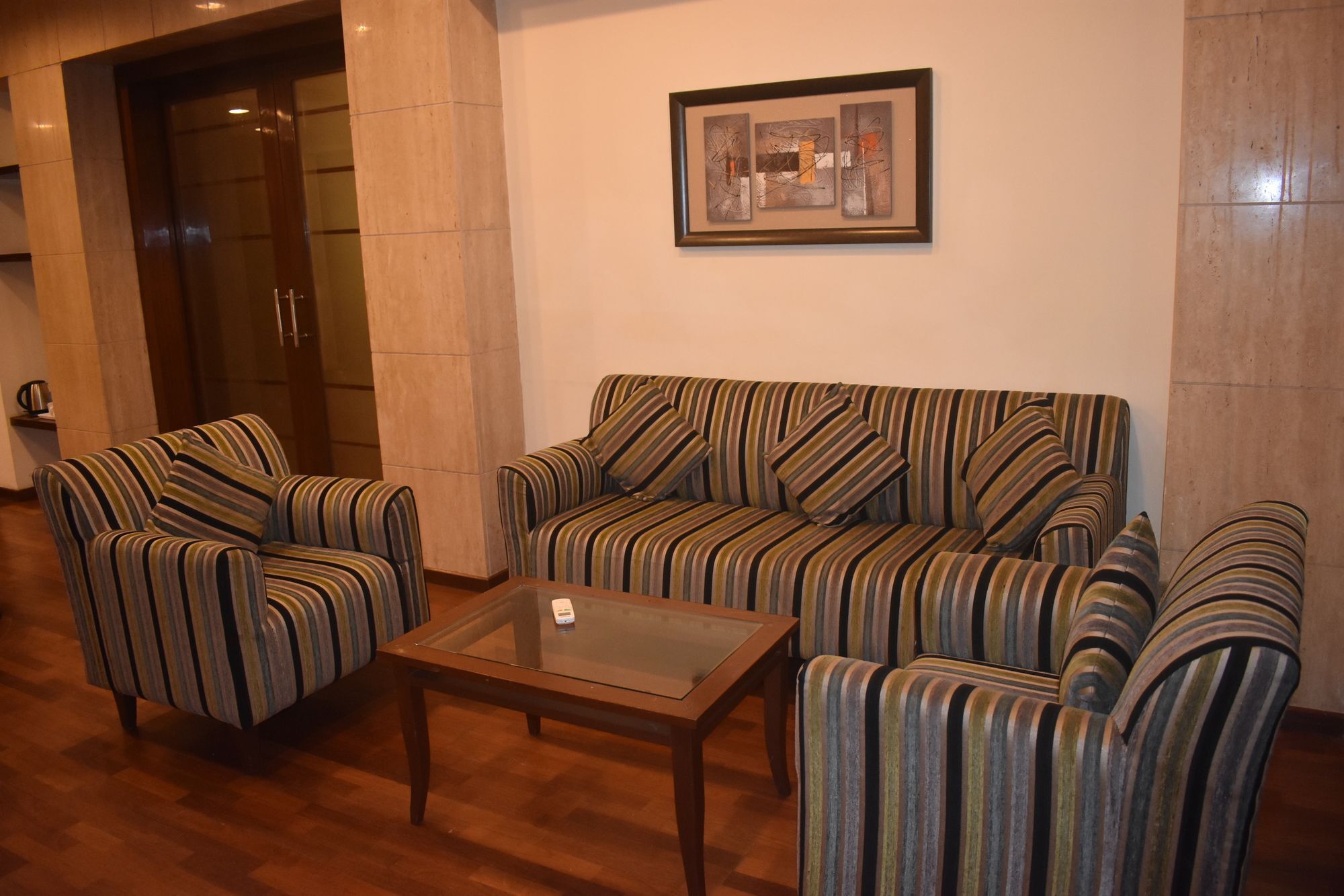 Hotel The Ocean Pearl Retreat Nueva Delhi Exterior foto